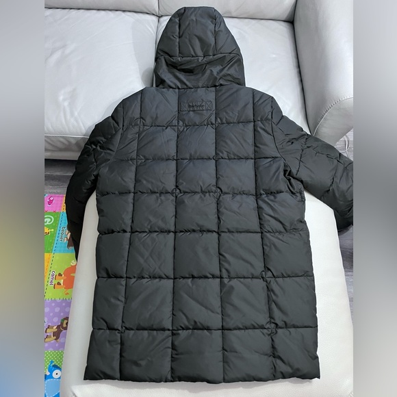 NWT - Barbour Men’s Snowfell Quilted Jacket - Size M - Picture 11 of 13